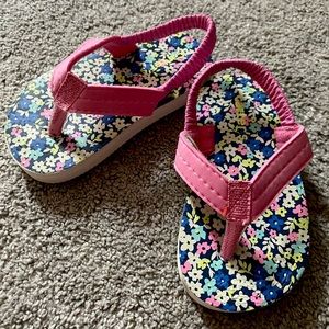 Carter’s Baby Girl Flip Flops Sandals Pink Flowers, Size XS